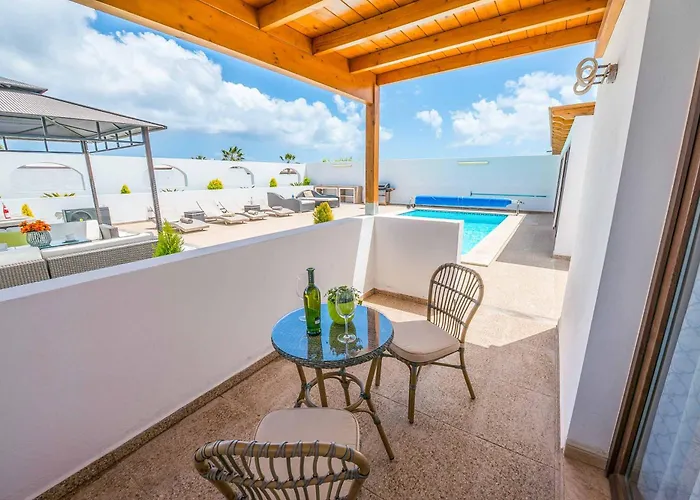 Villa Bonilla 16 *